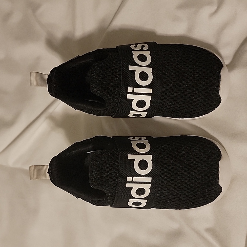 adidas toddler sneakers